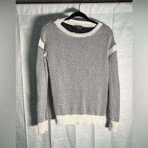 Vince Beautiful‎ Women Sweater- XS